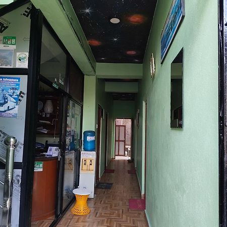 Harry Guest House & Restaurant بوكْرا المظهر الخارجي الصورة