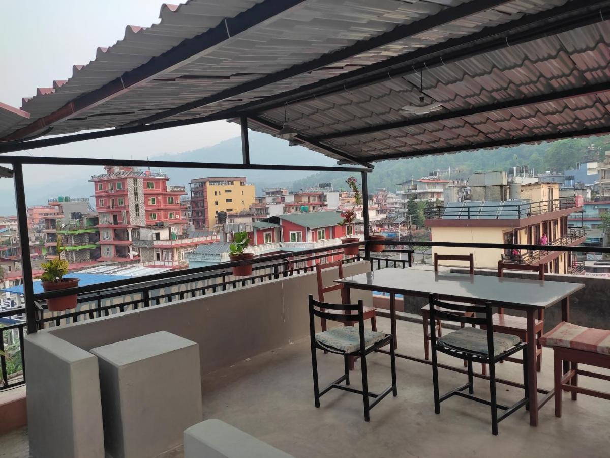 Harry Guest House & Restaurant بوكْرا المظهر الخارجي الصورة