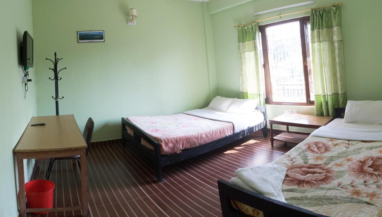 Harry Guest House & Restaurant بوكْرا المظهر الخارجي الصورة