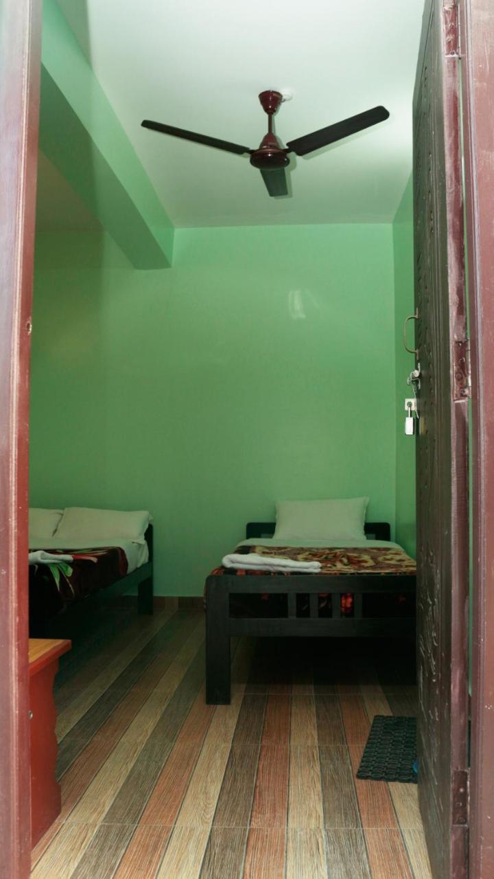 Harry Guest House & Restaurant بوكْرا المظهر الخارجي الصورة