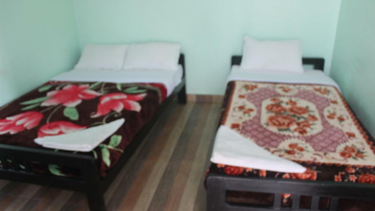 Harry Guest House & Restaurant بوكْرا المظهر الخارجي الصورة